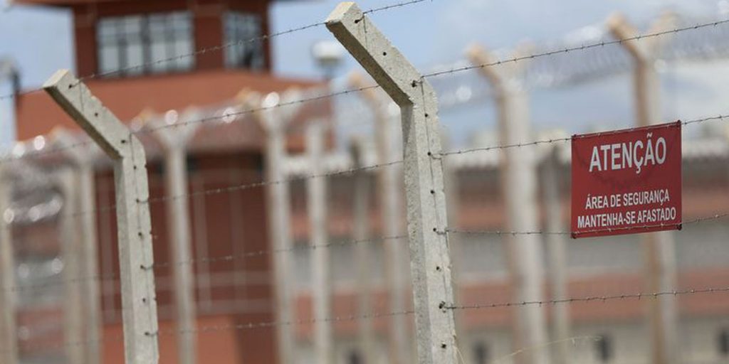 Polícia Federal e Deppen cumprem mandados de prisão nos presídios do Paraná