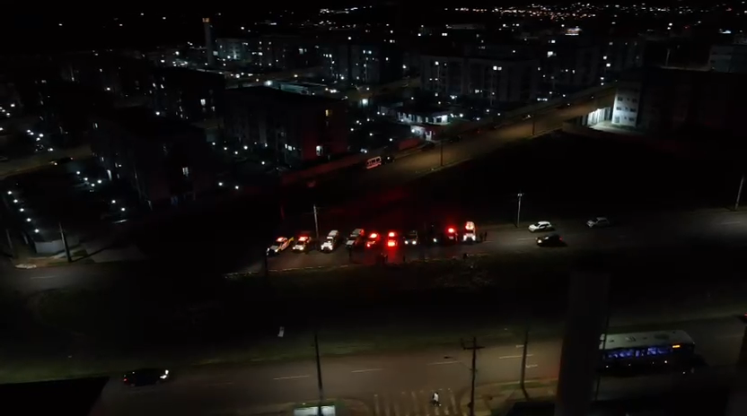 Imagens aéreas mostram mobilização da PM durante Operação OMNIS em Cascavel